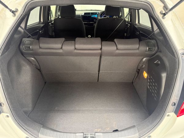 Honda Fit 2015 381598703