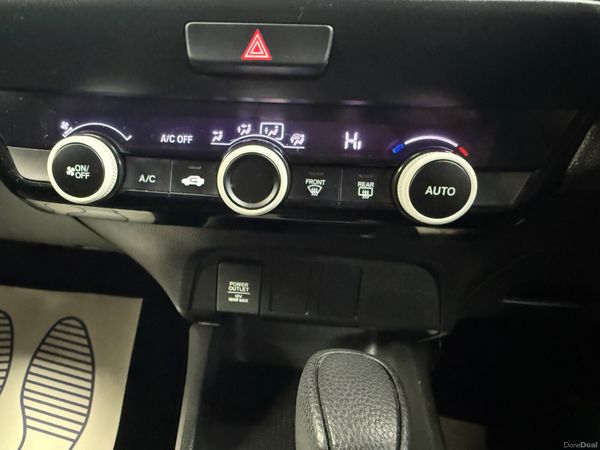 2020 Honda Jazz/Fit  1.5 Hybrid Automatic 381599285