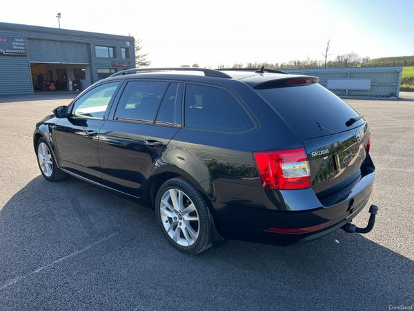2018 (182) Skoda Octavia SE L 1.6 TDI - Estate 381507567