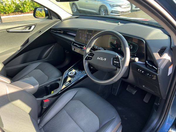 2022 (222) Kia Niro 3 1.6 PHEV Auto 381507621