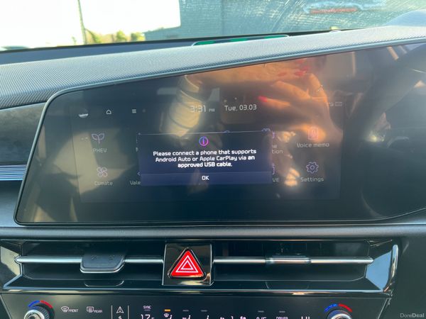 2022 (222) Kia Niro 3 1.6 PHEV Auto 381507625