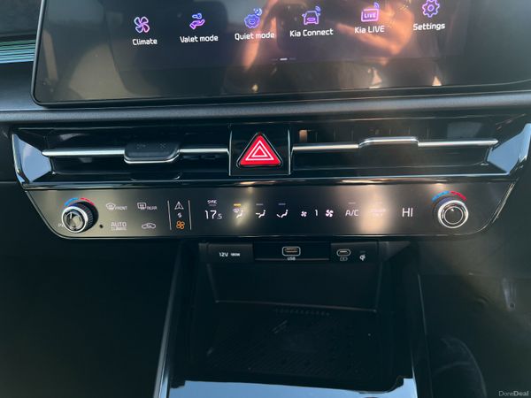 2022 (222) Kia Niro 3 1.6 PHEV Auto 381507631