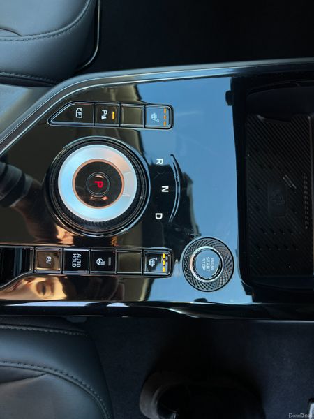 2022 (222) Kia Niro 3 1.6 PHEV Auto 381507633