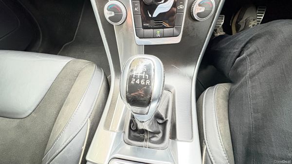 2014 Volvo XC60(NCT12/26) 2.0R-DESIGN D4 181BHP 381509227