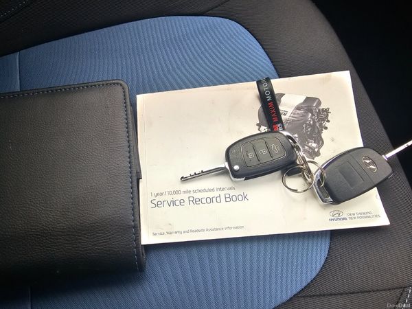 Hyundai i10 1.2l *LOW MILEAGE* 381516041