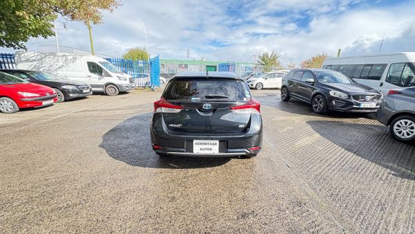 Toyota Auris 1.8 Hybrid 2016 381524107