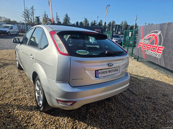 Ford Focus 2011 381530263