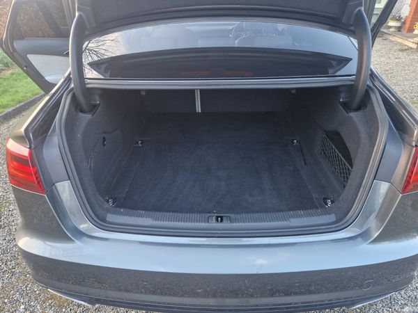 Audi A6, AUTO , S-LINE ULTRA BLACK EDITION FINANCE 381673437