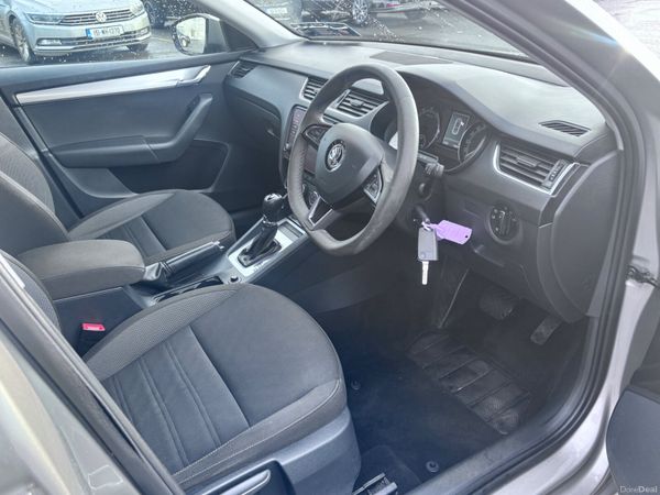 2017 Skoda Octavia 1.0L TSI AUTOMATIC 381687381