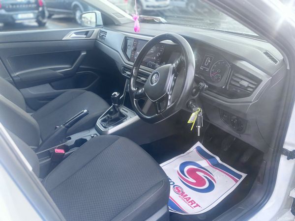 2019 Volkswagen Polo 1.6 L Diesel 381688543