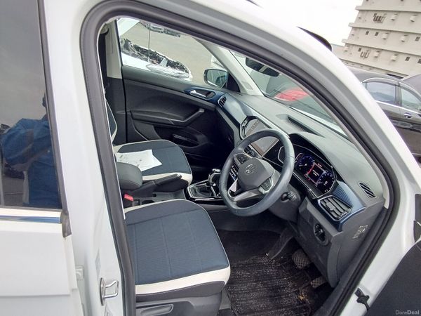 2023 VW T-CROSS Pear white 381692521