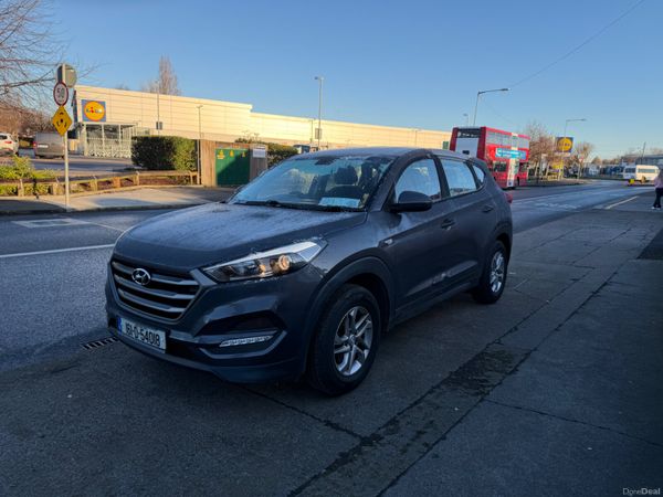 Hyundai Tucson 2016 tax and nct low miles 381699509