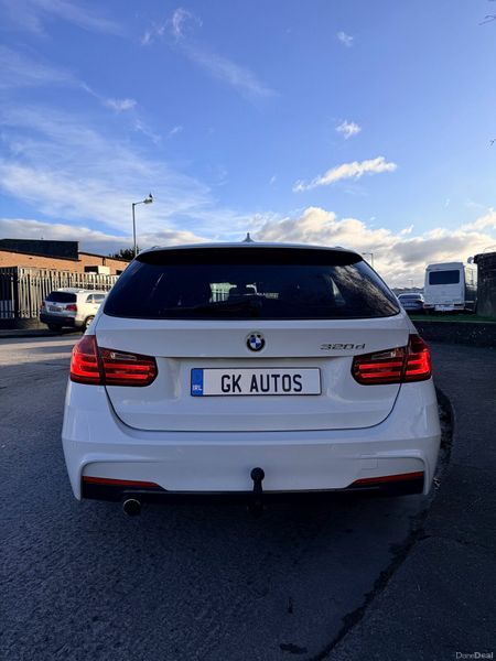 BMW 3-Series 2013 320D 381621539