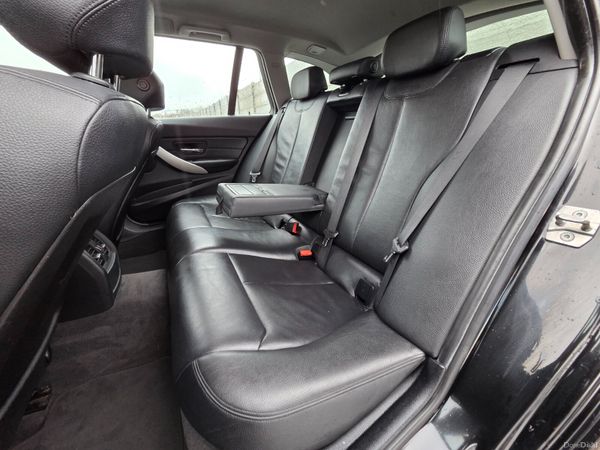 BMW 320d EFFICIENTDYNAMICS SE NCT 01/27 381621909