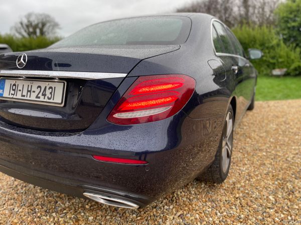 Mercedes-Benz E-Class 2019 381624841