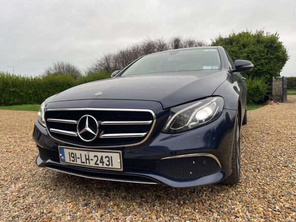 Mercedes-Benz E-Class 2019 381624825