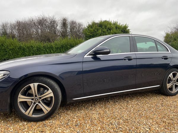 Mercedes-Benz E-Class 2019 381624829