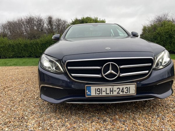 Mercedes-Benz E-Class 2019 381624835