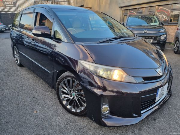 Toyota Estima 2012 381630291