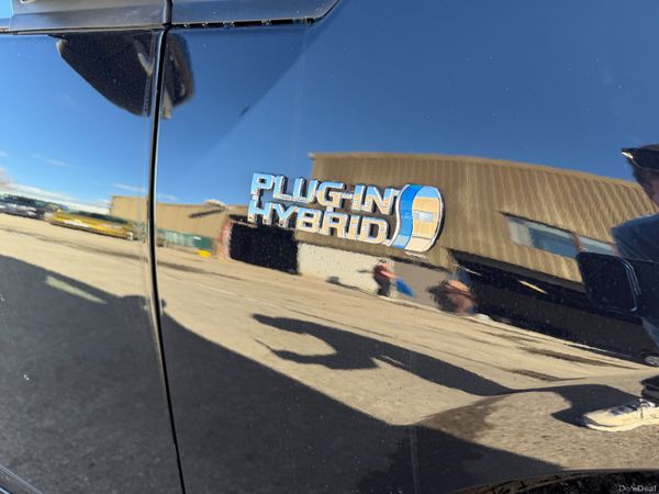 Toyota Prius PHEV Automatic 381754031