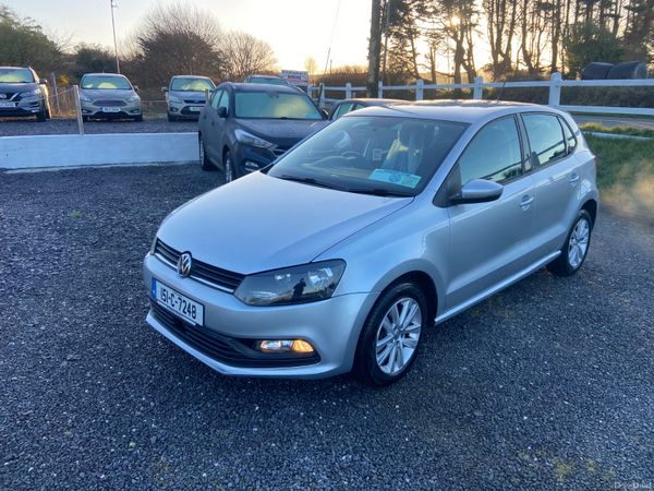 Volkswagen Polo 2015 381765825