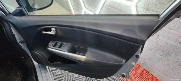 142 Honda Insight 1.3 Petrol Hybrid- 381767767