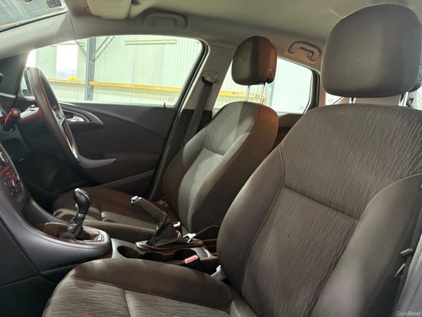 15 Opel Astra SC 1.7 CDTi Diesel 110 Bhp NCT 05/27 381768189