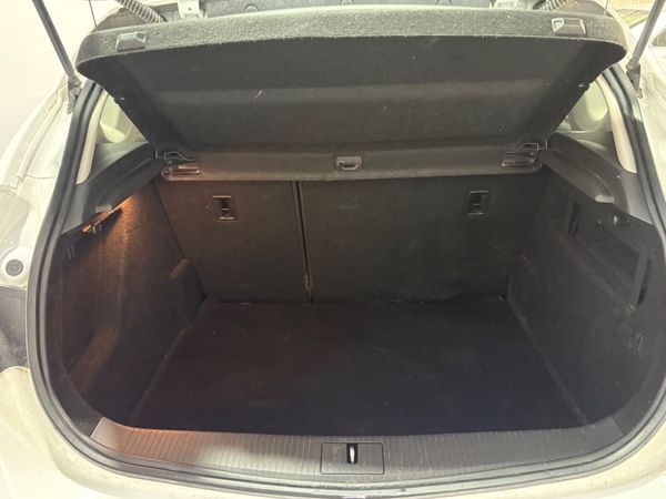 15 Opel Astra SC 1.7 CDTi Diesel 110 Bhp NCT 05/27 381768191