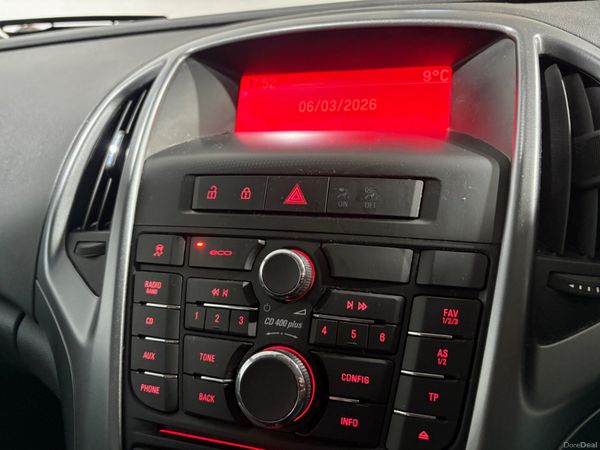 15 Opel Astra SC 1.7 CDTi Diesel 110 Bhp NCT 05/27 381768201