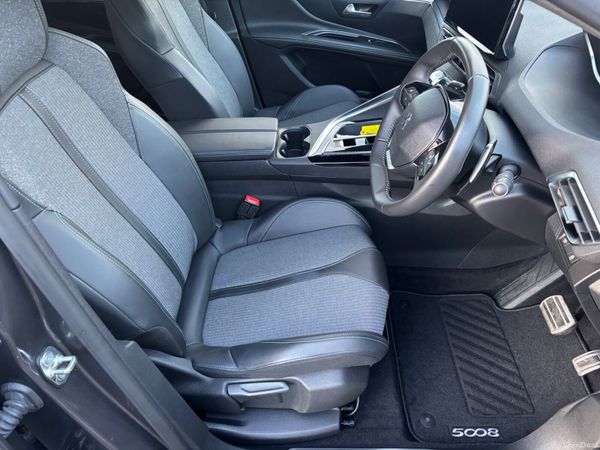 2024 Peugeot 5008 Auto Petrol Hybrid only 29000kms 381771075