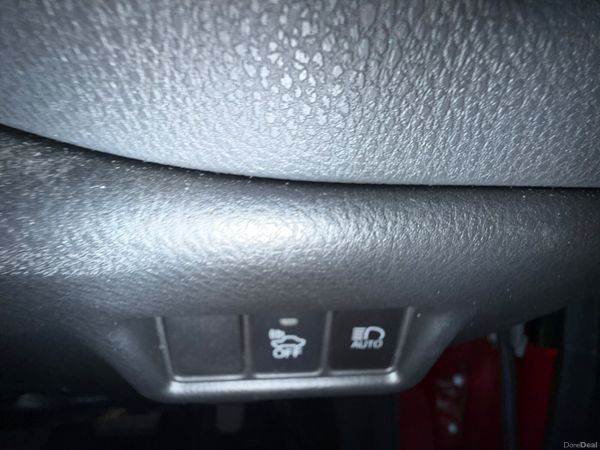 Toyota C-HR 2018 381775209