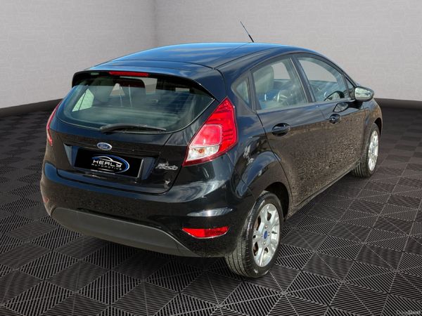 Ford Fiesta with only 88kms ! 381789669