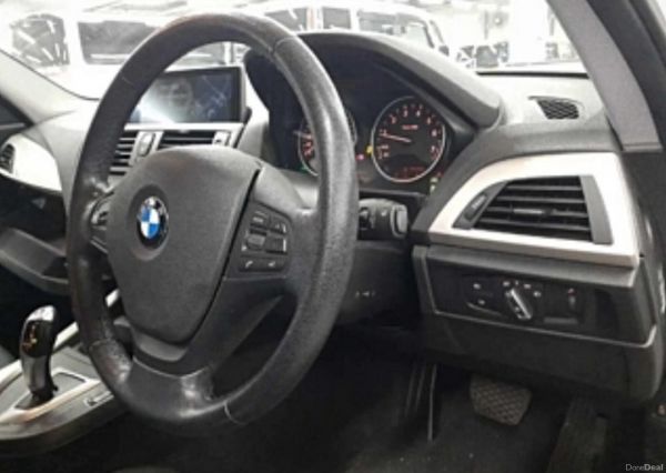 2015 BMW 1 Series 1.6 Petrol Automatic 381795559