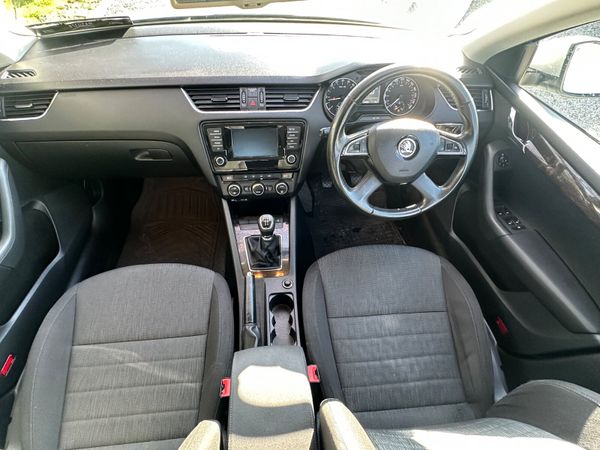 Skoda Octavia NCT 3/27 381701495