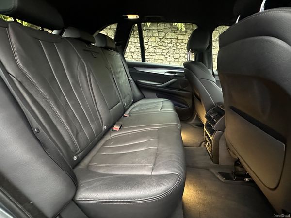 BMW X5 M Sport 381701639