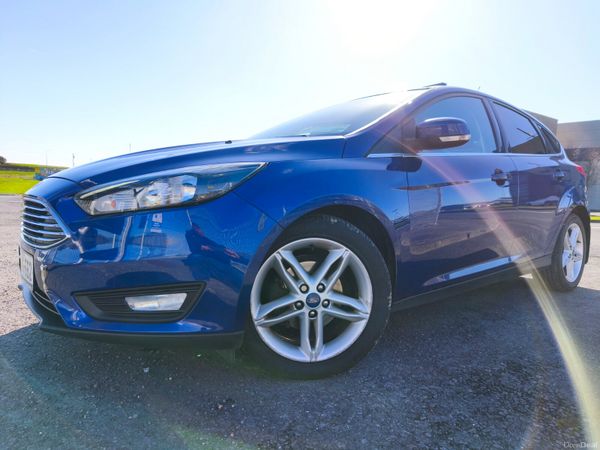 Ford Focus 1.0 Ecoboost Turbo 100PS Zetec 381716299