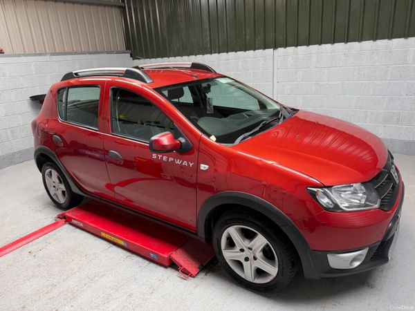 Dacia Sandero Stepway 2016    New Nct 381717677