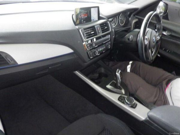 BMW 1 series 381718693