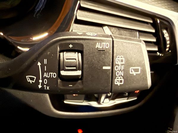 221 BMW 530E M-Sport Pro Touring 381722757