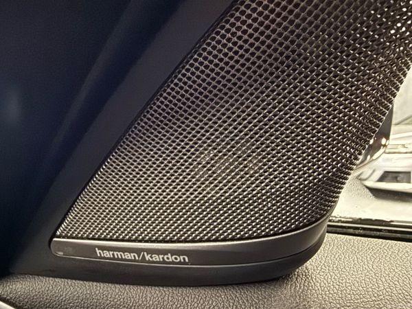 221 BMW 530E M-Sport Pro Touring 381722763