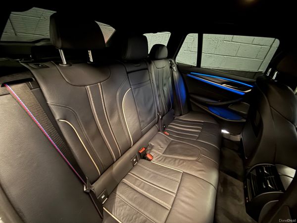 221 BMW 530E M-Sport Pro Touring 381722711
