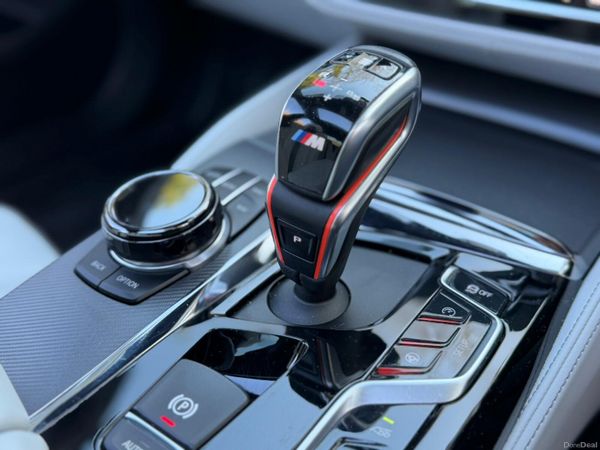 182 BMW M5 ULTIMATE SPEC! 1 OWNER 381724009