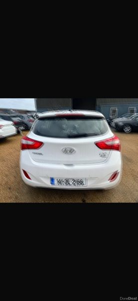 Hyundai i30 1.6 CRDI AUTO 381730613