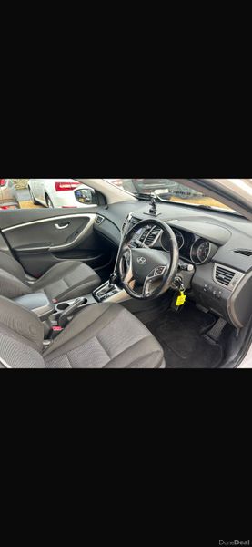 Hyundai i30 1.6 CRDI AUTO 381730619