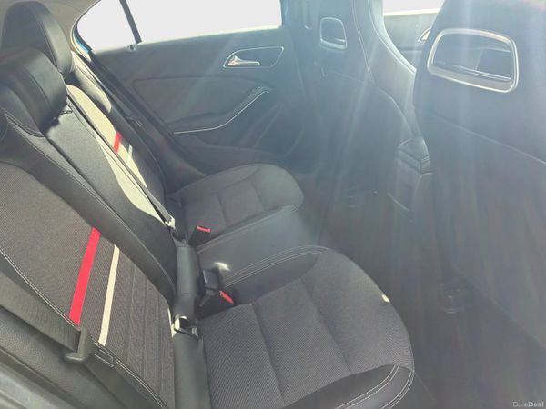 Mercedes-Benz A-Class *NCT 02-27* 381739045