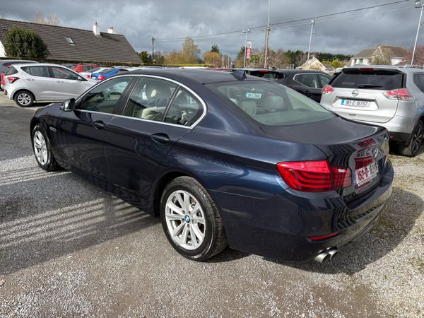 152 BMW 5-Series SE AUTO 381849151