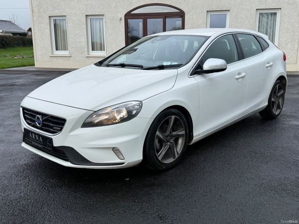 2014 Volvo V40 R-Design 381858389