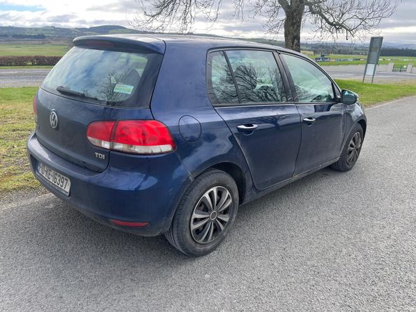 Volkswagen Golf 2010 Trade sale 381860437