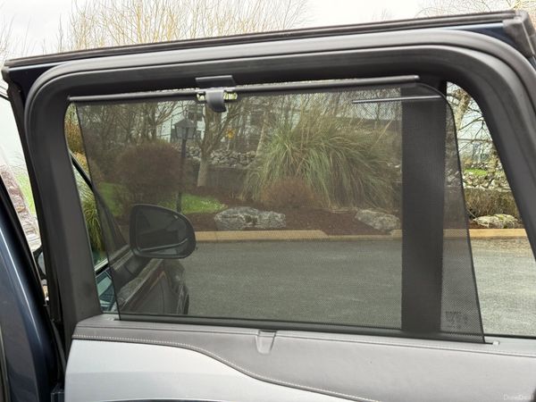 Stunning 231 Volvo XC90 R-Design! 381861369