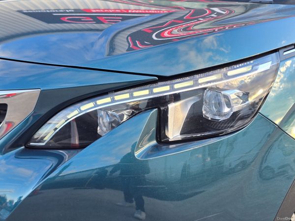 2018 PEUGEOT 5008 TOP SPEC GT LINE 7 SEATER 381871237
